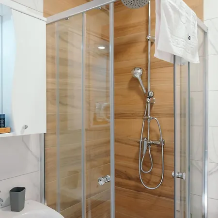 Fica, Ravna Planina Apartment