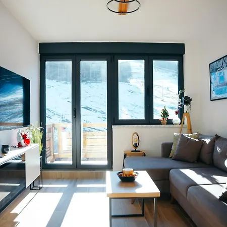 Fica, Ravna Planina Apartment
